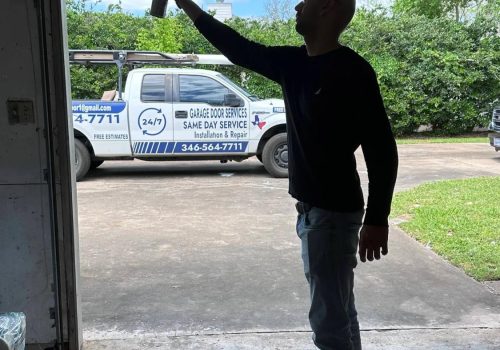 Same Day Garage Door Service Rosewood St, Houston, TX