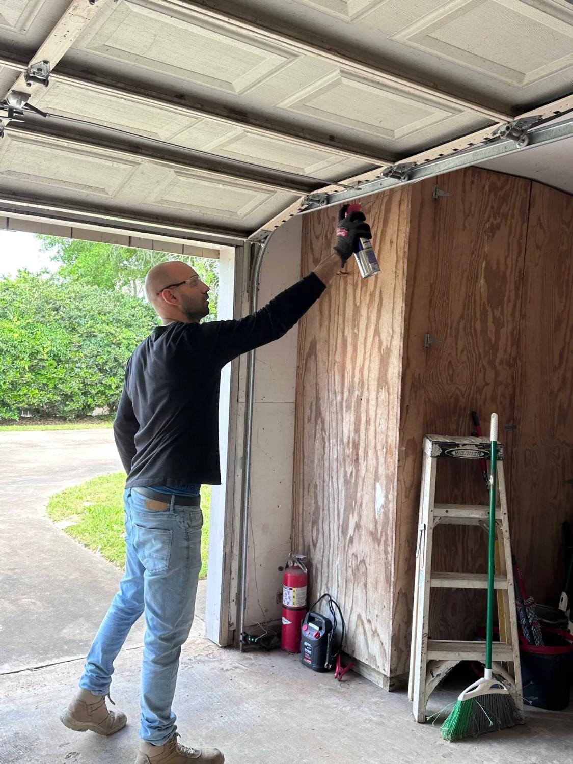 same day garage door repair same day garage door service garage door repair Houston garage door repair near me garage door repair service Same Day Garage Door Service Rosewood St, Houston, TX