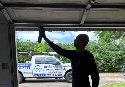Same Day Garage Door Service Rosewood St, Houston, TX