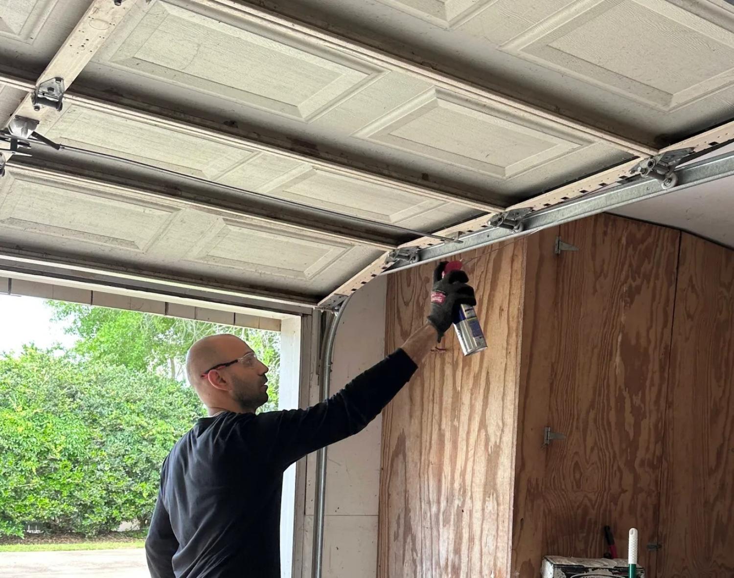 garage door repair Houston garage door repair near me garage door repair service same day garage door repair same day garage door service Same Day Garage Door Service Rosewood St, Houston, TX