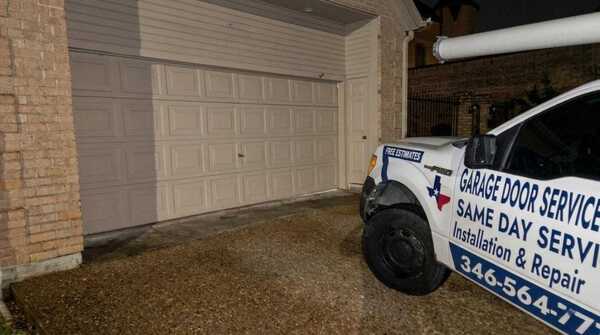 24 Hour Garage Door Repair Chilton Rd, Houston, TX