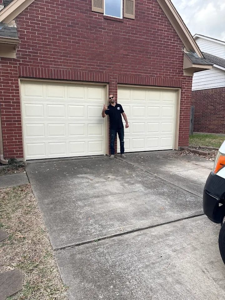 Garage Door Installation Garage Door Service Garage Door Com Expert Garage Door Repair Carvel Ln, Houston, TX