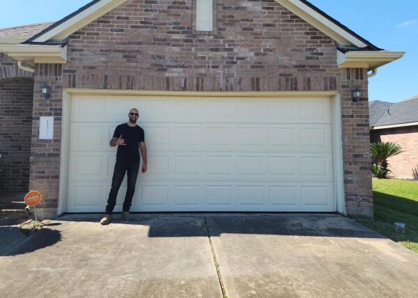 Professional Garage Door Installation Vogue Ln, Houston,TX