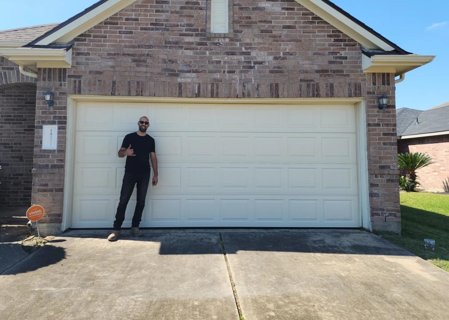 Professional Garage Door Installation Vogue Ln, Houston,TX