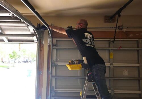 Garage Door Service Houston Sue St, Houston, TX