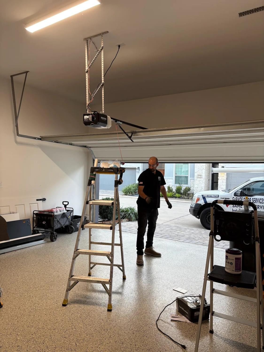 Professional Garage Door Repair Waverly St, Houston, TX
