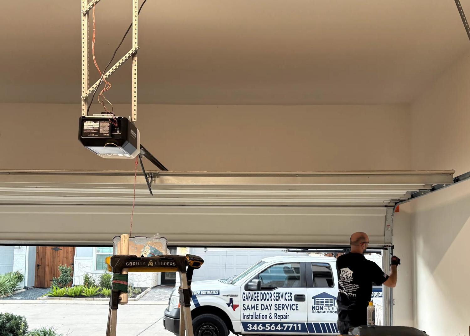 Professional Garage Door Repair Waverly St, Houston, TX