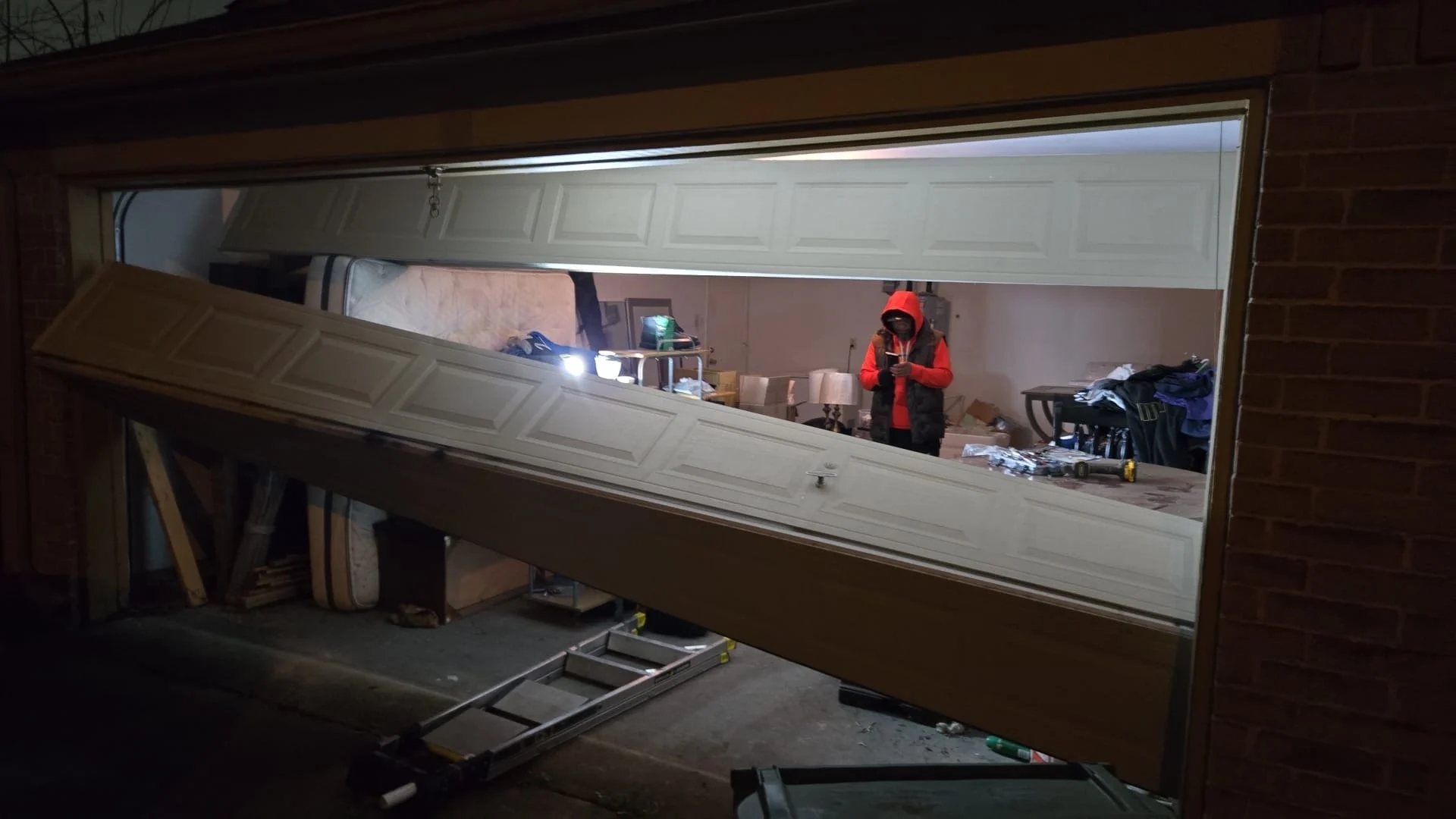 Emergency off-track garage door repair North Houston TX